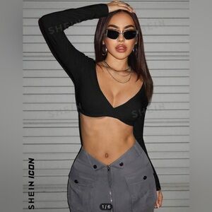 SHEIN ICON summer Black Solid Crop Top